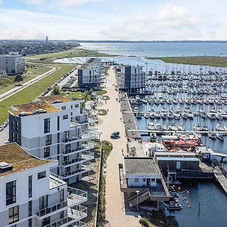 6 Person In Апартаменты *