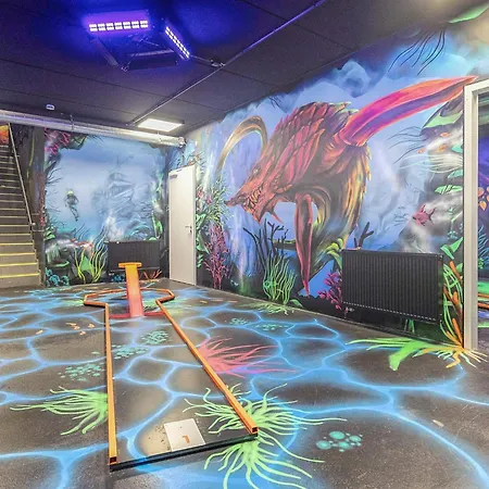 6 Person In Апартаменты *